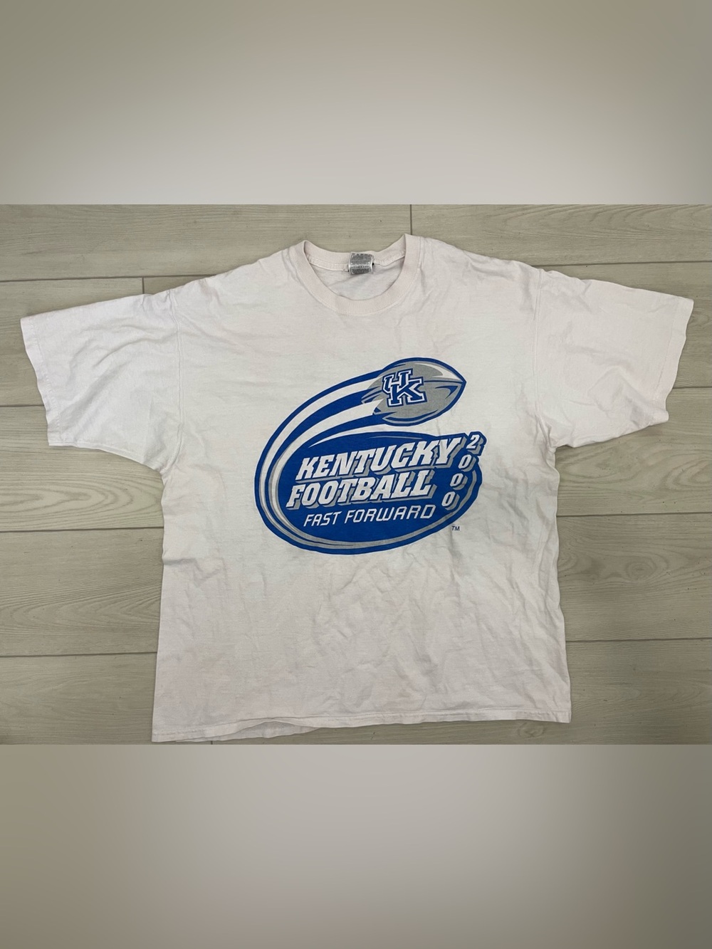 Fruit of the Loom 2000 Kentucky Football Graphic Tee